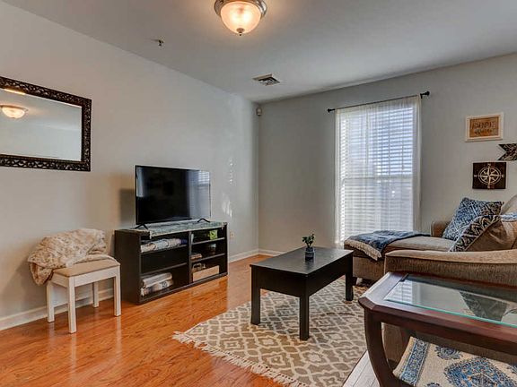 3rd image of 406 Sir Keegan Way