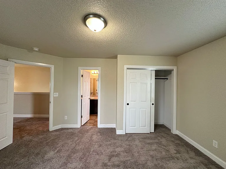 2328 Verna Lee Blvd — Photo 26