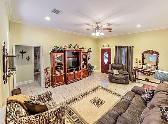 2nd image of 331 T Leigh Dr