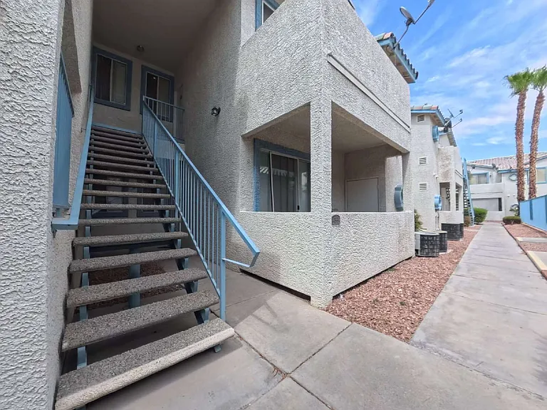 4960 Harrison Dr #233 — Photo 21