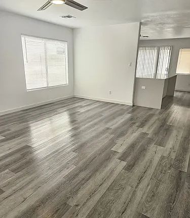 5th image of 12917 W Willow Ave