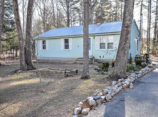 6 White Pine Dr, Sanford, ME 04073