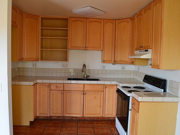 2nd image of 1817 E Grand Ave Unit 69