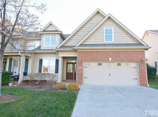 122 Aisling Ct, Cary, NC 27513