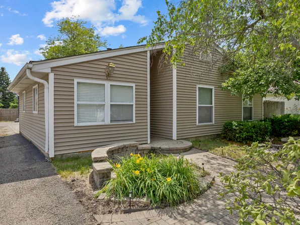 91 Rockledge Dr, Romeoville, IL 60446