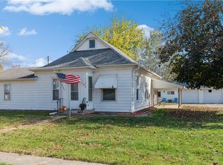 122 Main St, Reasnor, IA 50232