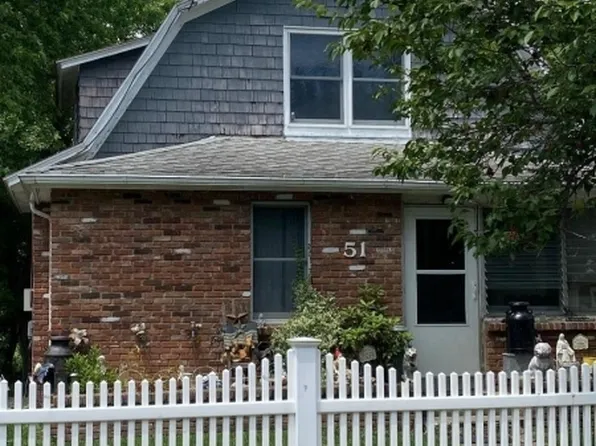 51 Susquehanna St, Franklin Boro, NJ 07416