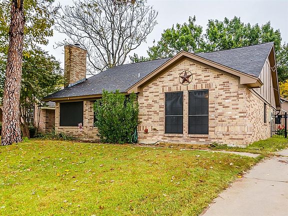 4th image of 4123 Blue Feather Ct
