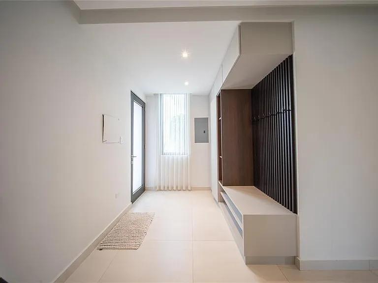 1 Corredor Miralago #908 — Photo 68