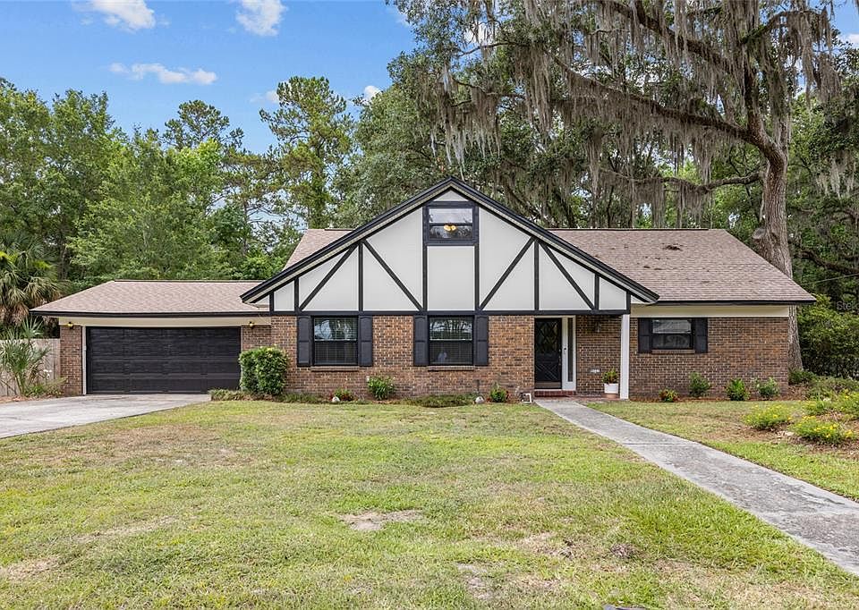 1st image of 4731 NW 13TH AVENUE