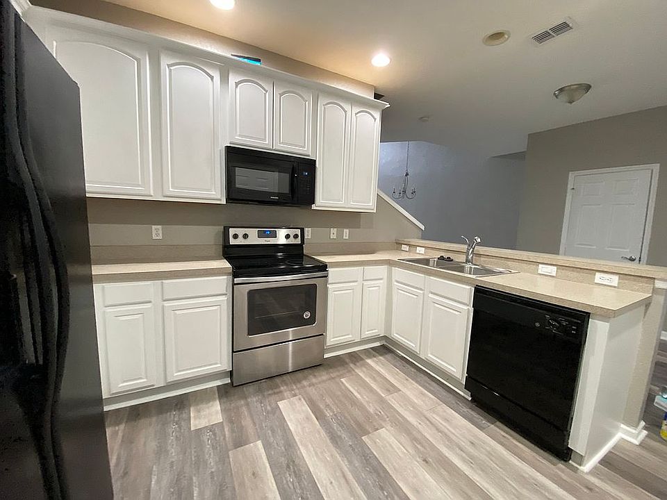 1st image of 1407 Shallcross Ave