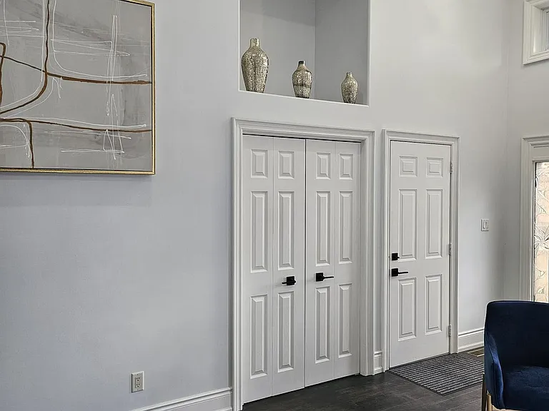 413 Keil Trl N — Photo 11