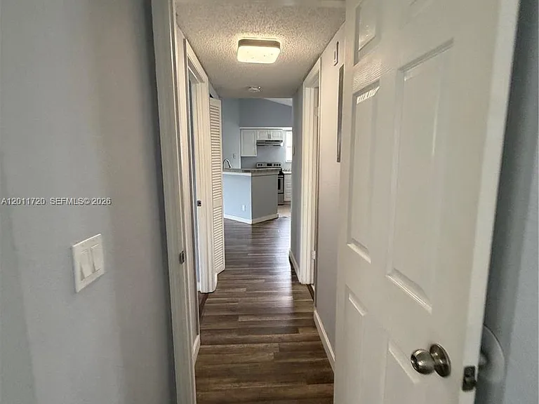 1306O0 Vista Isles Dr #221 — Photo 8