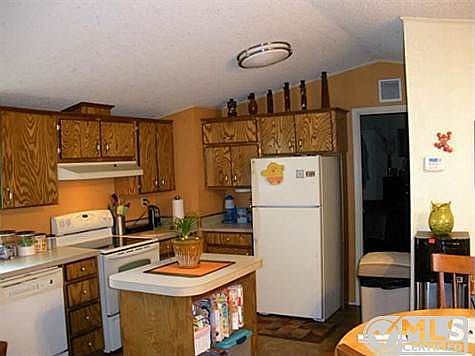 5th image of 5850 Hartford St Lot 65