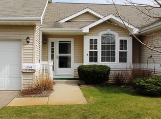 1944 Quail Cove Dr, Kalamazoo, MI