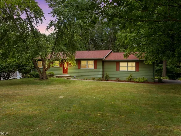 2080 Bentley Dr, Salem, OH 44460