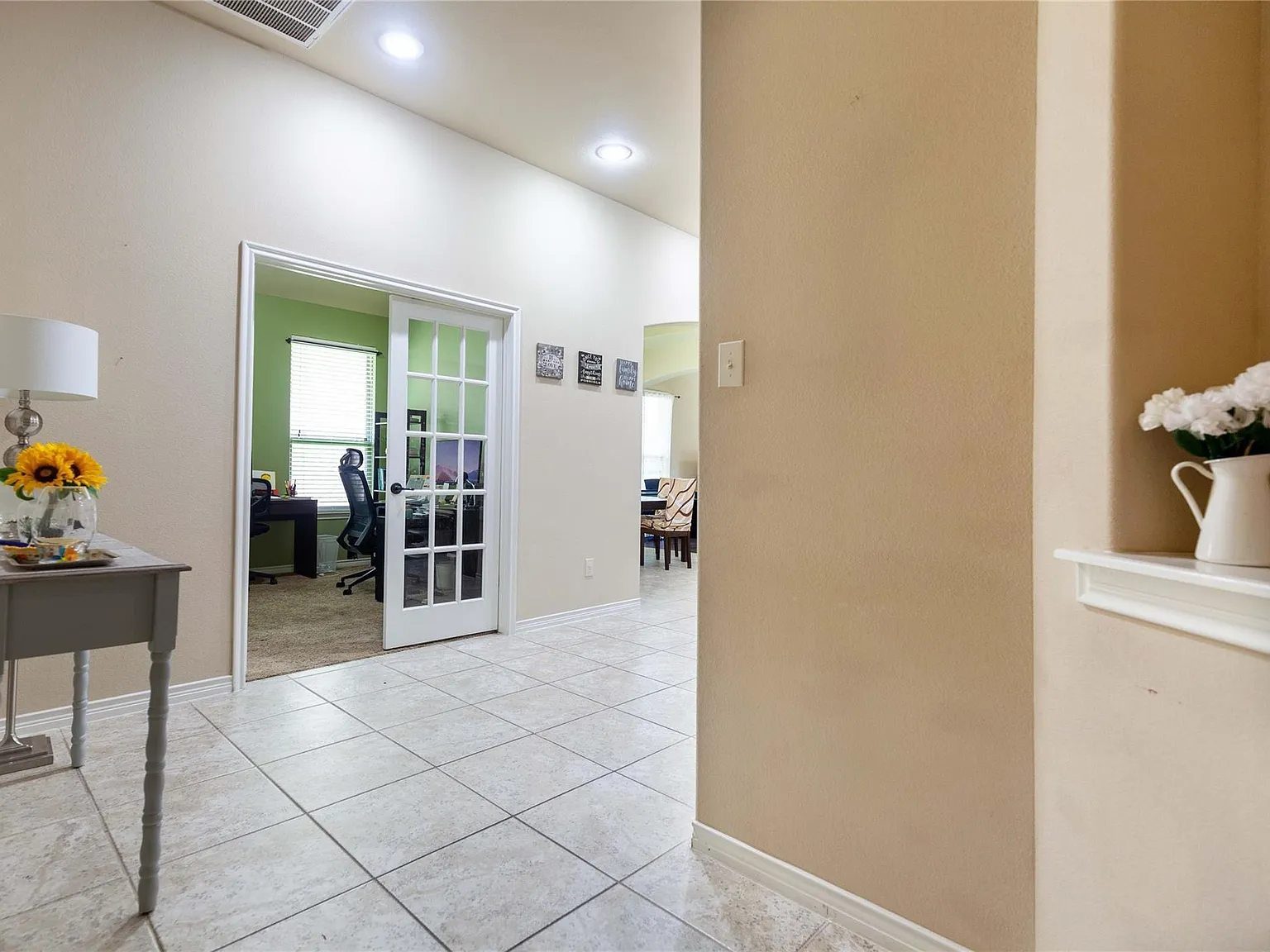 10113 Old Eagle River Ln — Photo 3