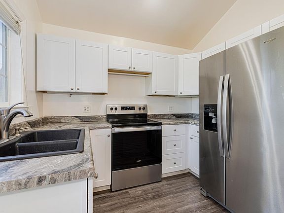 4th image of 17267 Buena Vista Ave #B
