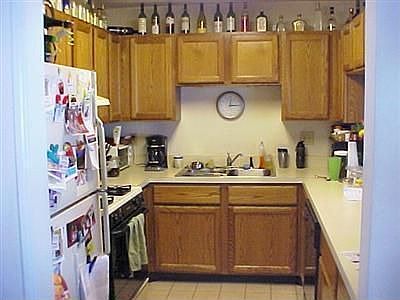 5th image of 9834 Parkway Dr