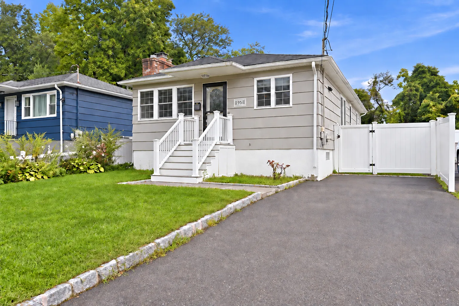 3 bed, 1920 sqft, $3,350 — Photo 1