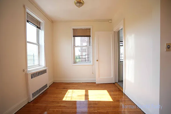 Rented by Norman Raindel, LREB | media 9