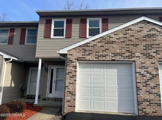 140 Pocahontas Ln, Elysburg, PA 17824