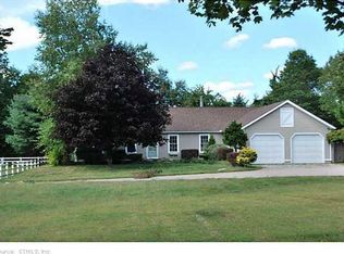 140 Dunns Corner Rd, Westerly, RI 02891
