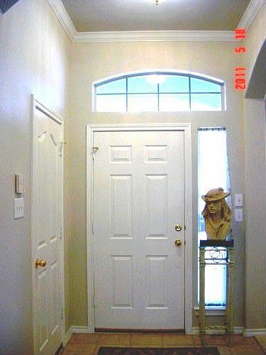1st image of 407 Harwood Cir