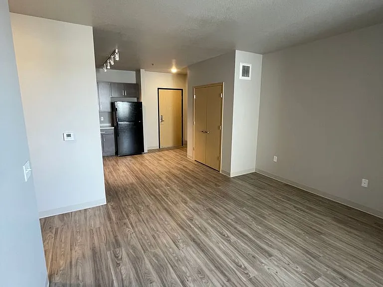 Brook Avenue Housing Cooperative — Photo 48