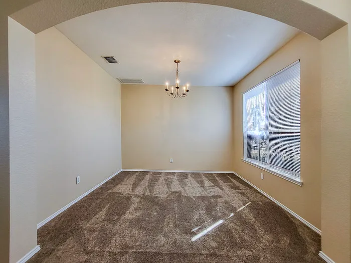 2061 Fair Crest Trl — Photo 4