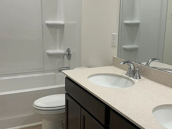 5th image of 169 Parker Ln