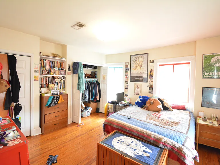 253 W Hansberry St #3F — Photo 15
