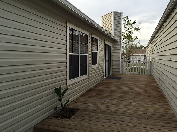 5th image of 2242 Faxton Ct
