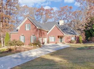 2714 Clearwater Springs Dr, Buford, GA 30519