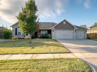 2617 W Huntsville St, Broken Arrow, OK 74011