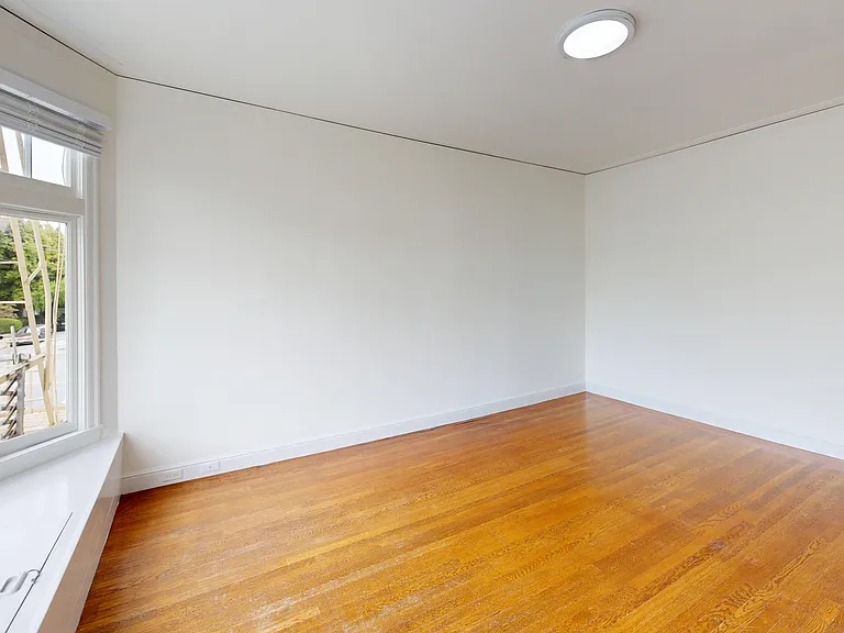 800 Duboce Ave — Photo 19