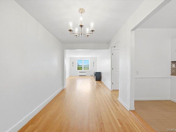 3rd image of 2080 Barne Barnes Ave #3B