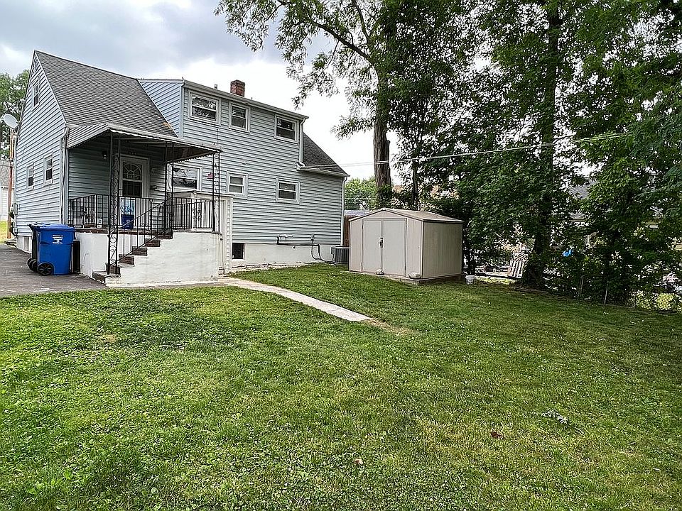 2nd image of 29 Kiva St