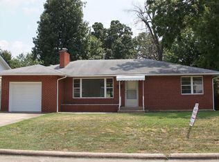634 W Kerr St, Springfield, MO 65803