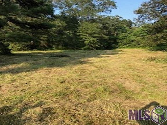 2nd image of 23500 Hills Rd
