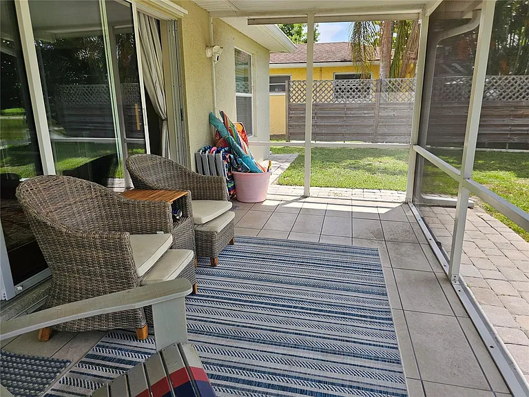 3247 Betty Dr — Photo 17