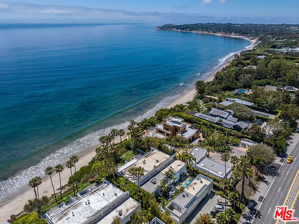 27428 Pacific Coast Hwy