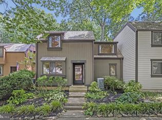 1635 Bentana Way, Reston, VA 20190