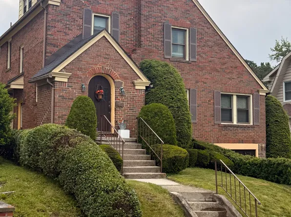 414 27th Ave, Altoona, PA 16601