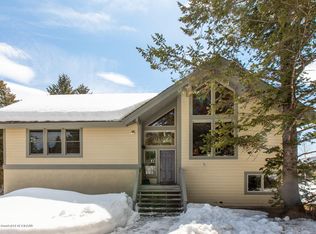 7195 N Rachel Way, Jackson, WY 83001