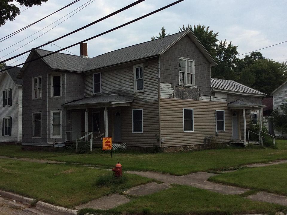 1st image of 214 S Sophia St