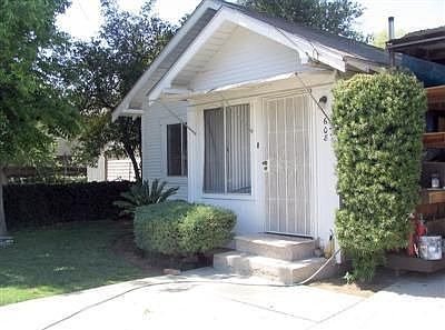 2nd image of 608 Homaker Pl
