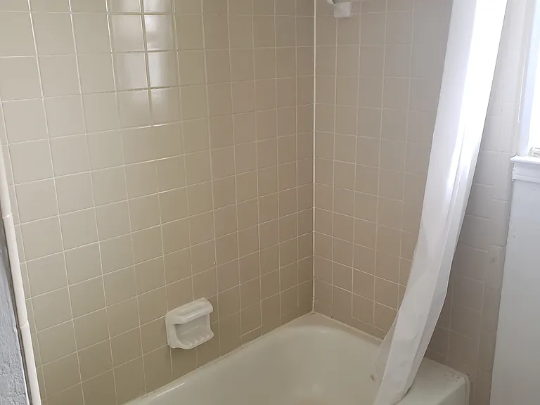 508 Tarragon Ln — Photo 11