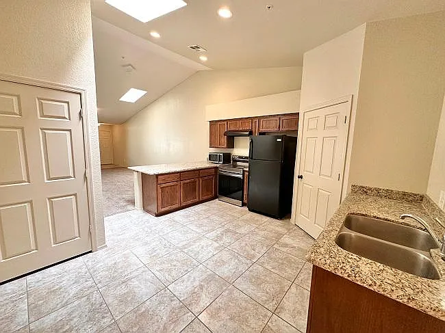 3040 S Brand Lee Way — Photo 8