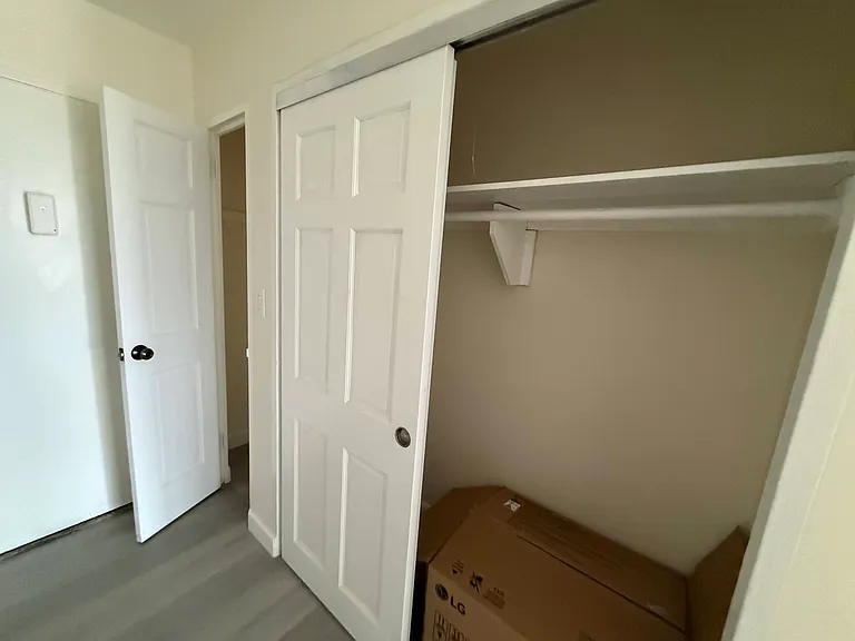 14430 Roosevelt Ave #601 — Photo 19